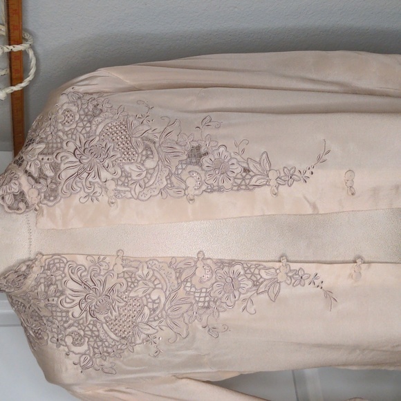 Vintage 60s Peony Brand Blouse Pure Silk Cream Lace Frog Closures SZ Small - Picture 11 of 16